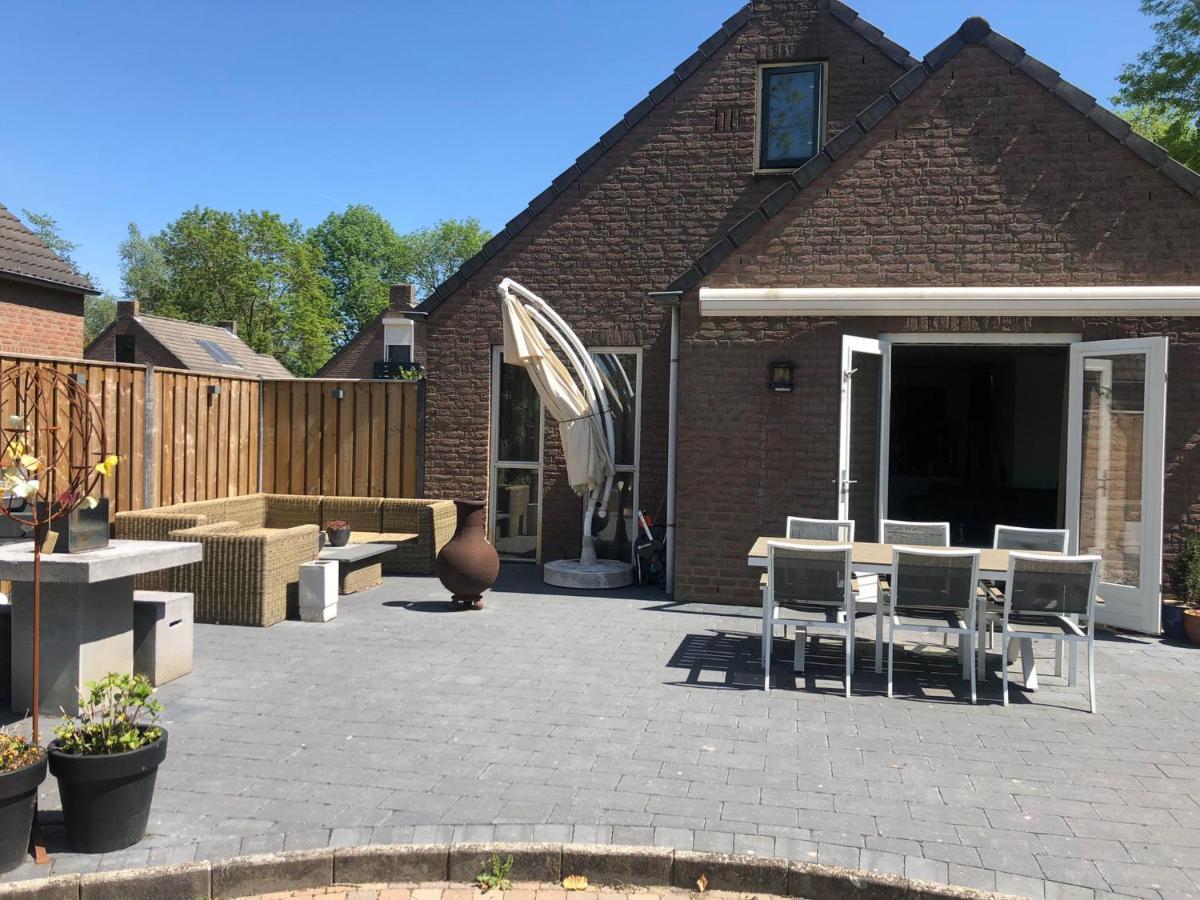 Villa Recreatiewoning Maas En Waal 191 à Ewijk Extérieur photo